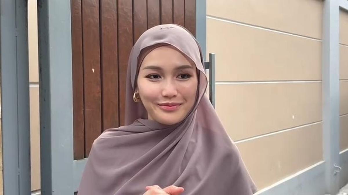 Lebaran 2026, Ayu Ting Ting Berdoa soal Pasangan dan Siap Boyong Bilqis Liburan ke Korea-Beijing