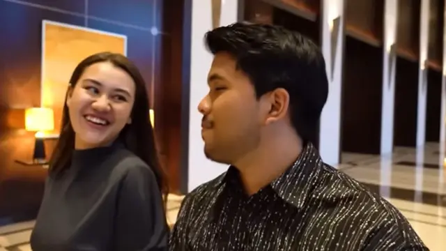 Thariq Halilintar dan Aaliyah Massaid (YouTube/Thariq Halilintar)
