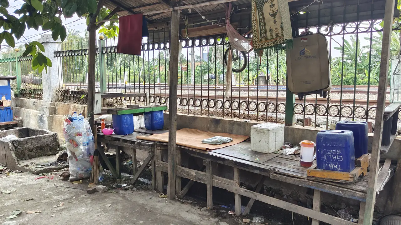 Lokasi ditemukannya anak yang diduga mendapatkan penganiayaan dari ibu kandung di Kampung Belimbing, Kecamatan Pancoran Mas, Kota Depok