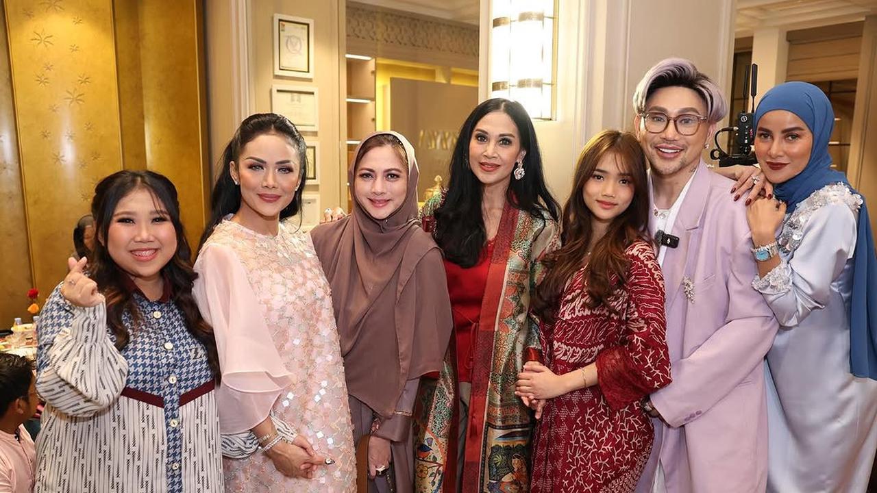 5 Potret Buka Puasa Diah Permatasari, Fuji hingga Kris Dayanti Kompak Bersama