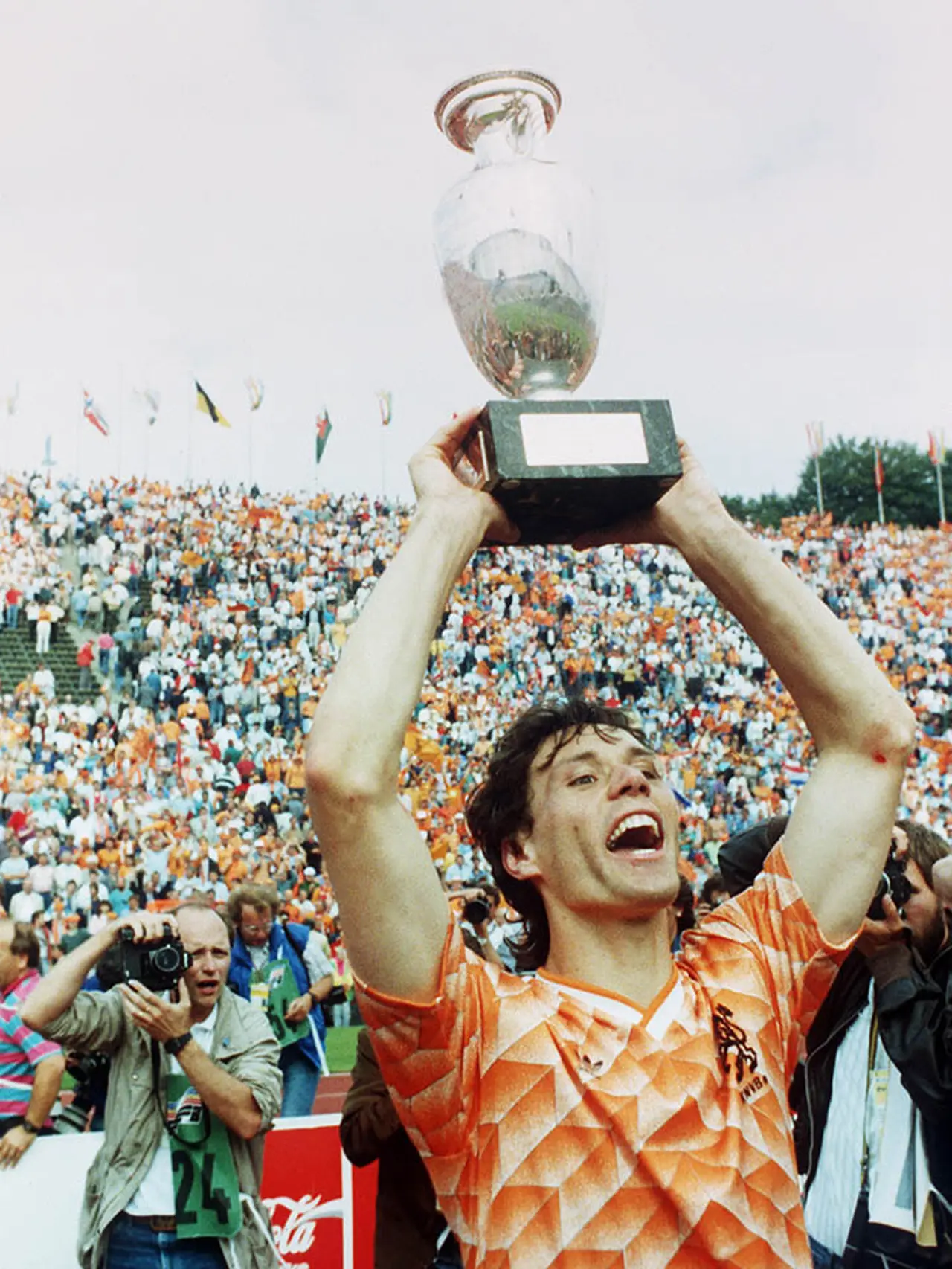 Cerita Fenomenal Johan Cruyff Menolak Bermain di Piala Dunia 1978, Gara