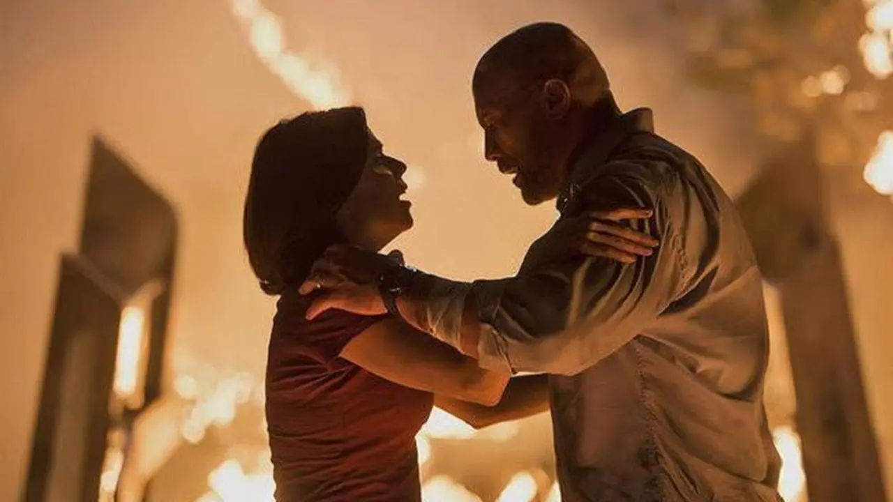 Skyscraper: Aksi The Rock Di Pencakar Langit Selamatkan Keluarga