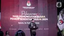Ketua KPU RI Ilham Saputra memberikan sambutan saat peluncuran Hari Pemungutan Suara Pemilu Serentak Tahun 2024 di Gedung KPU, Jakarta, Senin (14/2/2022). KPU RI menetapkan Rabu 14 Februari 2024 sebagai hari dan tanggal untuk pemungutan suara pada Pemilu Serentak 2024. (Liputan6.com/Faizal Fanani)