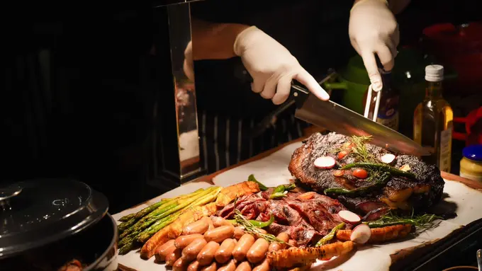 Makin Enak, Begini Cara Nikmati Steak Dry Aged Selama 60 Hari