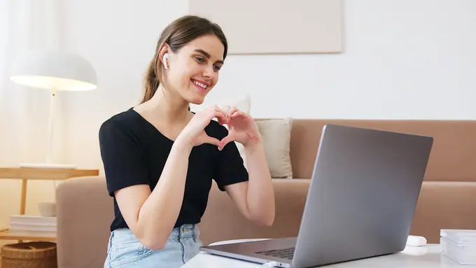 ilustrasi cara interaksi pasangan ldr/pexels