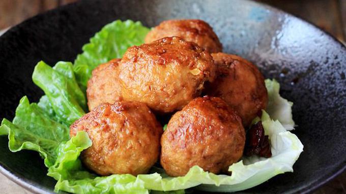  Resep Bakso Udang Goreng  Sedap Nikmat Buat Bekal Anak 