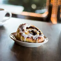 Cinnamon rolls/ copyright: unsplash/rob sarmiento