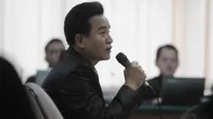 Pakar Hukum Tata Negara Yusril Izha Mahendra memberikan keterangan sebagai saksi di Pengadilan Tipikor, Rabu (3/9/14). (Liputan6.com/Herman Zakharia)