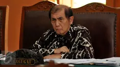 Mantan Dirjen Pajak, Hadi Purnomo menjalani sidang di Pengadilan Negeri Jakarta Selatan, Rabu (4/11/2015). Sidang beragendakan Peninjauan Kembali (PK) oleh KPK terkait kasus dugaan korupsi permohonan keberatan pajak BCA. (Liputan6/Johan Tallo)