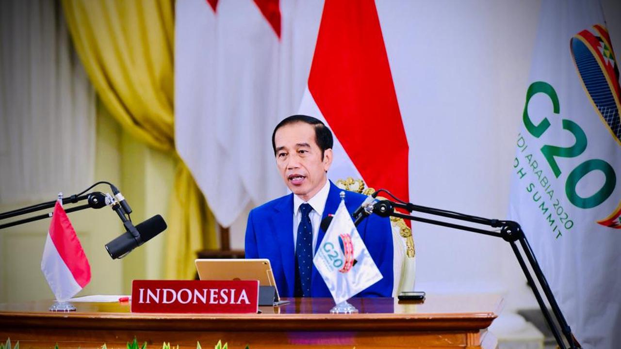Presiden Joko Widodo atau Jokowi mengikuti Konferensi Tingkat Tinggi (KTT) G-20 secara virtual