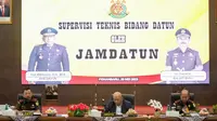 Pengarahan Jamdatun di Kejati Riau kepada Jaksa Pengacara Negara. (Liputan6.com/M Syukur)