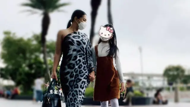 Tampilan Outfit Kompak Denada dan Sang Anak  (@denadaindonesia)