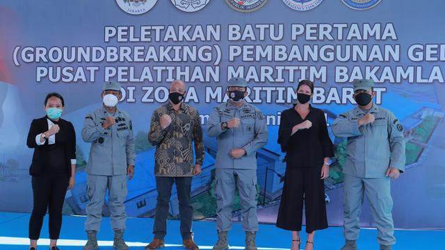 Pelaksanaan Peletakan Batu Pertama