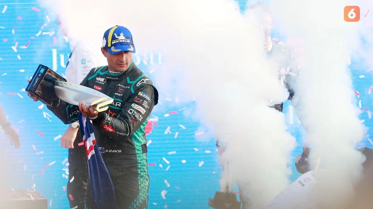 Pebalap Jaguar TCS Racing, Mitch Evans