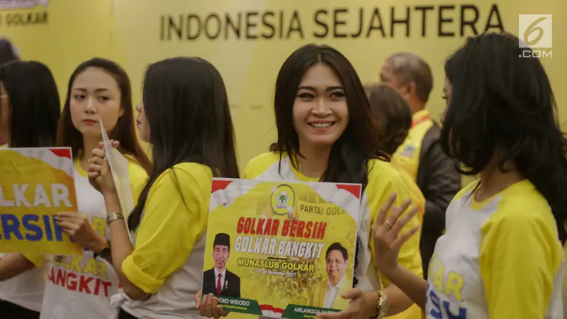 Gadis Cantik Ramaikan Penutupan Munaslub Partai Golkar