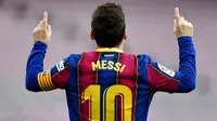 Kabar mengejutkan datang dari Liga Spanyol. Klub raksasa Barcelona melalui laman resminya mengumumkan tidak memperpanjang kontrak kerja sama dengan mega bintang Lionel Messi pada Jumat (6/8/2021) dini hari.  (Foto: AFP/Pau Barrena)