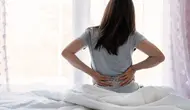 Nyeri Pinggang Menjalar ke Kaki Belum Tentu Saraf Kejepit