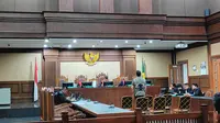 Tiga Terdakwa Kasus Korupsi BTS 4G Divonis 3 Sampai 6 Tahun Penjara