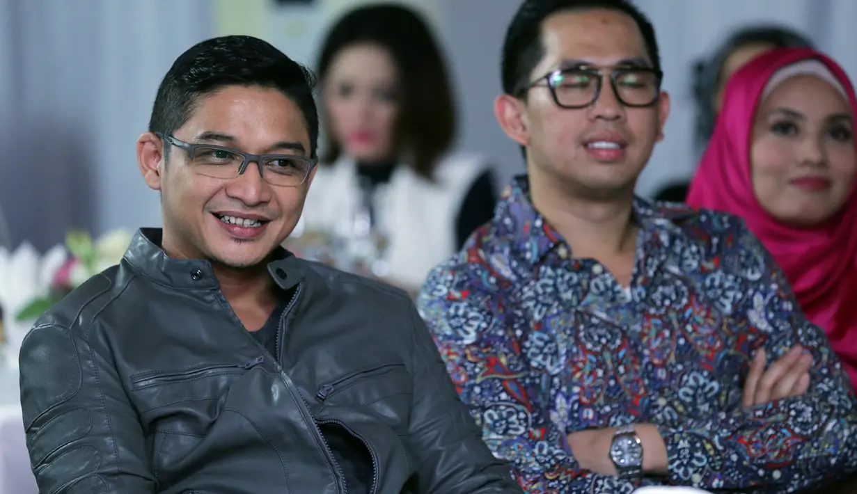 "Saya gak ada masalah, makanya saya harus klarifikasi di tempat yang tepat, saya kira kita sama-sama belajar, tapi kalau kemarin itu dianggap banyak yang tidak nyaman, ya gak ada masalah, kita koreksi kok," tandas Pasha Ungu. (Adrian Putra/Bintang.com)