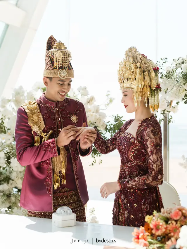 Haviza Devi Anjani Resmi Menikah dengan Harris Vriza di Bali dengan adat Aceh. [@thebridestory]