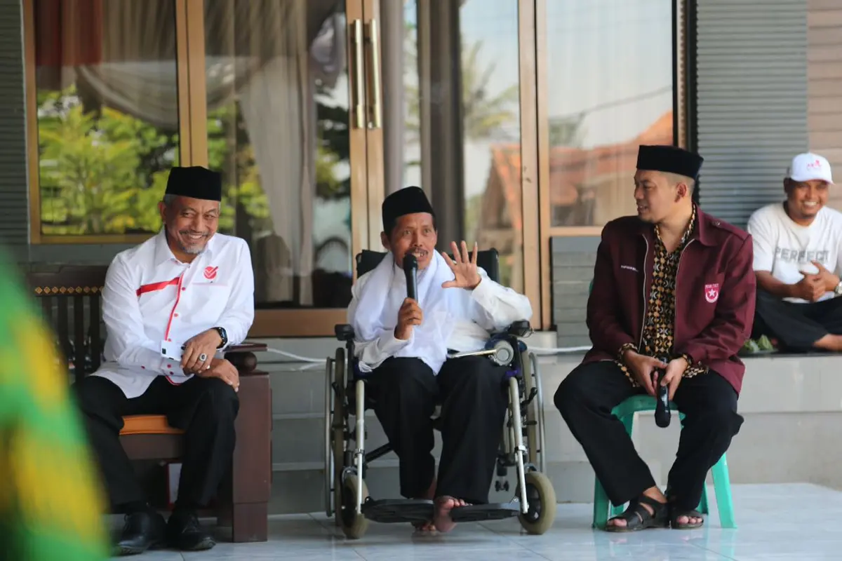 Cawagub Jawa Barat nomor urut tiga Ahmad Syaikhu kampanye di Kabupaten Bandung