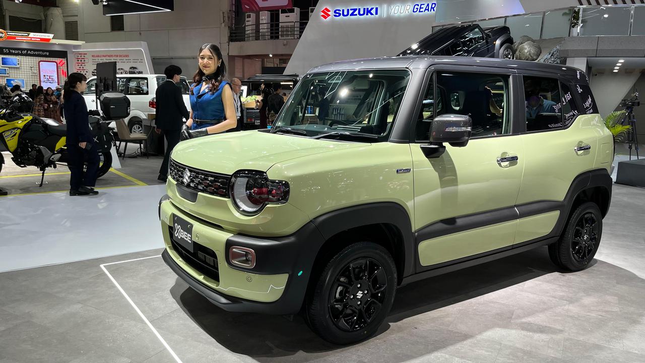 Mengenal Suzuki XBee, Crossover Kompak yang Curi Perhatian Pengunjung ...