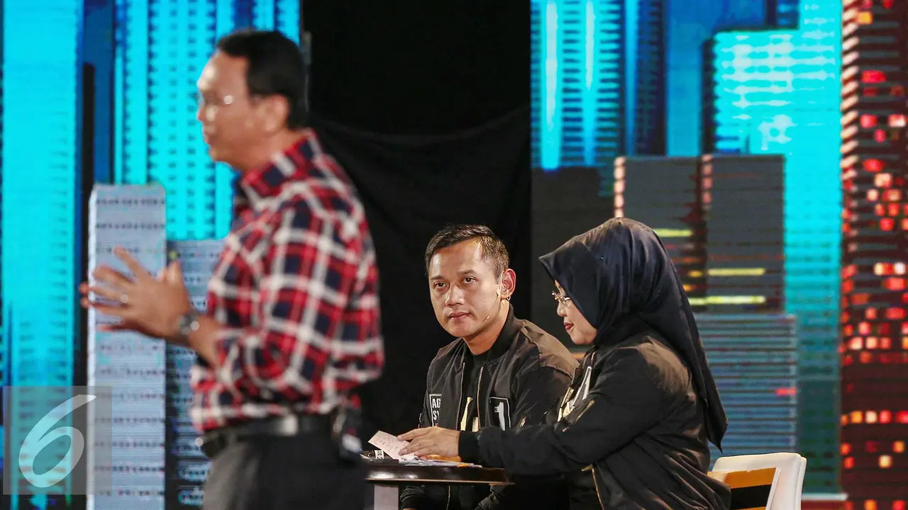 20170127-Cagub-Saling-Lempar-Pertanyaan-FF