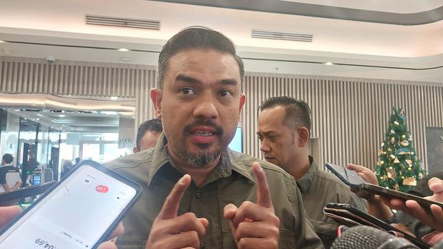 Menteri UMKM Maman Abdurrahman ditemui di Kantor Kementerian BUMN, Jakarta, Selasa (17/12/2024). (Arief/Liputan6.com)