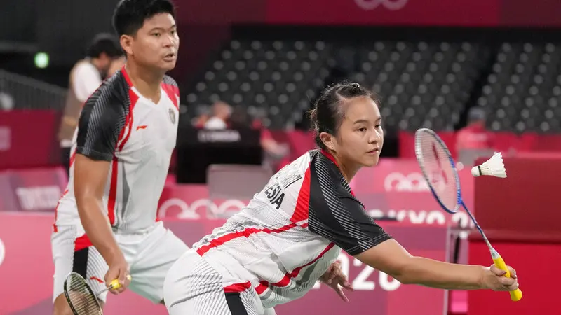 Foto: Ditaklukkan Unggulan Pertama, Praveen Jordan / Melati Daeva Oktavianti Angkat Koper dari Olimpiade Tokyo 2020