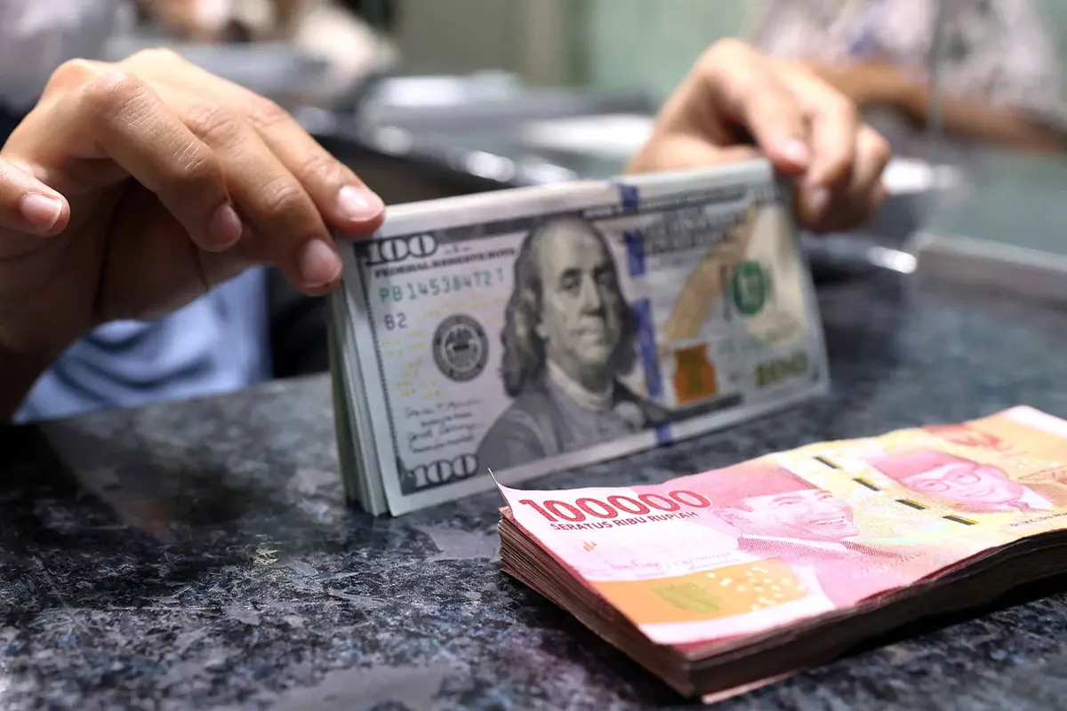 Perkuat Nilai Tukar Rupiah, Bank Indonesia Turunkan Batas Pembelian Dolar AS
