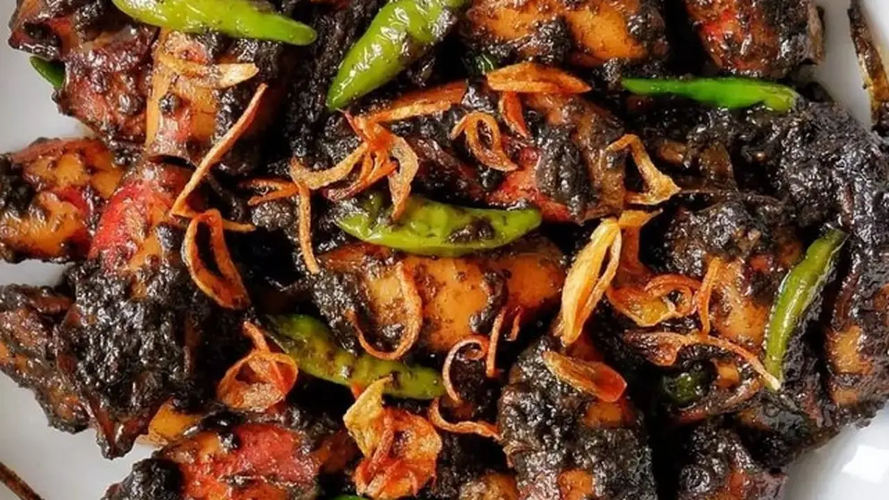 Sepiring balakutak pedas