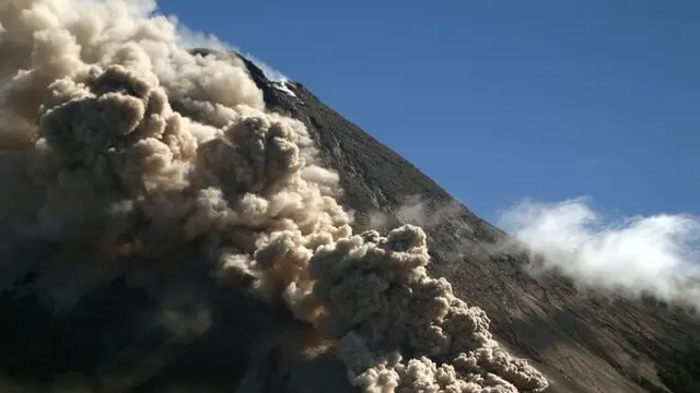 Gunung Merapi Kembali Erupsi Setinggi 6.000 Meter, Ini 5 Faktanya