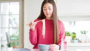 Ramen Yes, Teman Terbaik Menikmati Deretan Aktivitas Seru di Rumah Saat Musim Hujan
