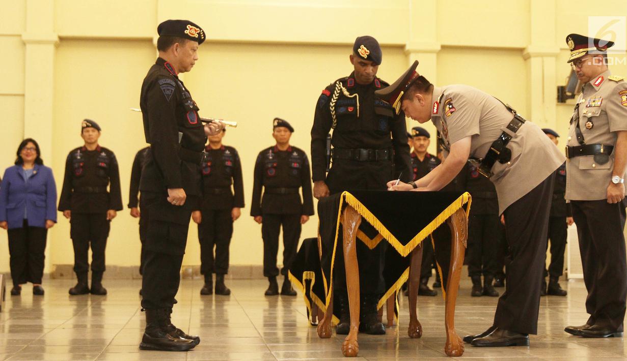 FOTO Kapolri Tito Lantik Brigjen M Iqbal Jadi Kadiv Humas News