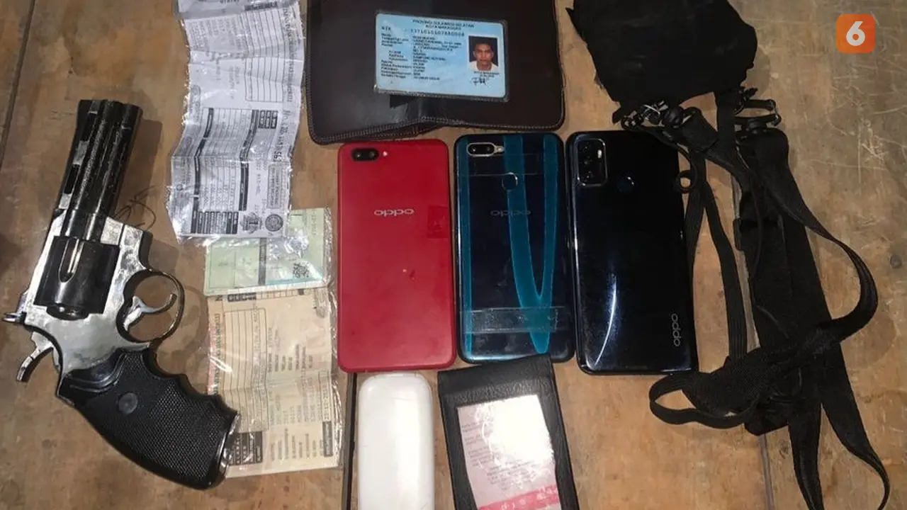 Korek api berbentuk pistol yang kerap digunakan Roby saat beraksi (Liputan6.com/Fauzan)