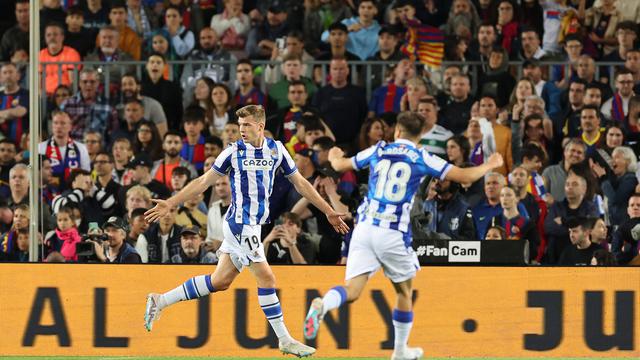 Selebrasi pemain Real Sociedad saat melawan Barcelona di ajang LaLiga
