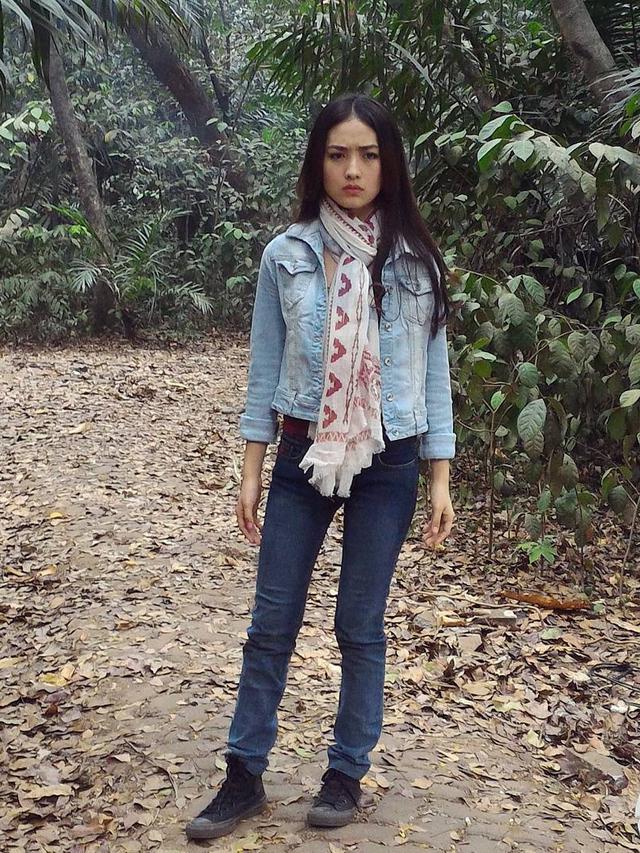 600 Model Jaket Natasha Wilona Terbaik