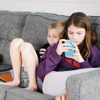 Jadwal screen time anak perlu dijadwalkan oleh orangtua. [Dok/Pexels.com/Jessica Lewis 🦋 thepaintedsquare].