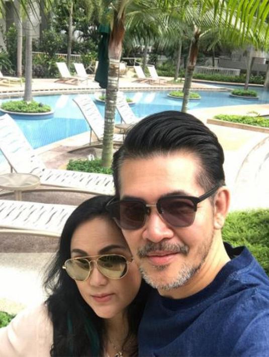 kisah nyata tukar istri Kisah Cinta Ferry Salim dan Merry Berawal dari Belajar 
