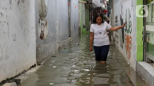 Banjir Rob, Enam RT dan Dua Ruas Jalan di Jakarta Utara Terendam Air