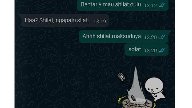6 Chat Salah Ketik Kata Salat Ini Bikin Gagal Paham