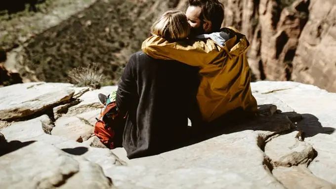 Ilustrasi Relationship