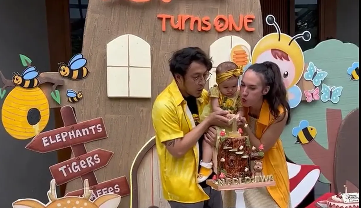 [Instagram/nadinelist]