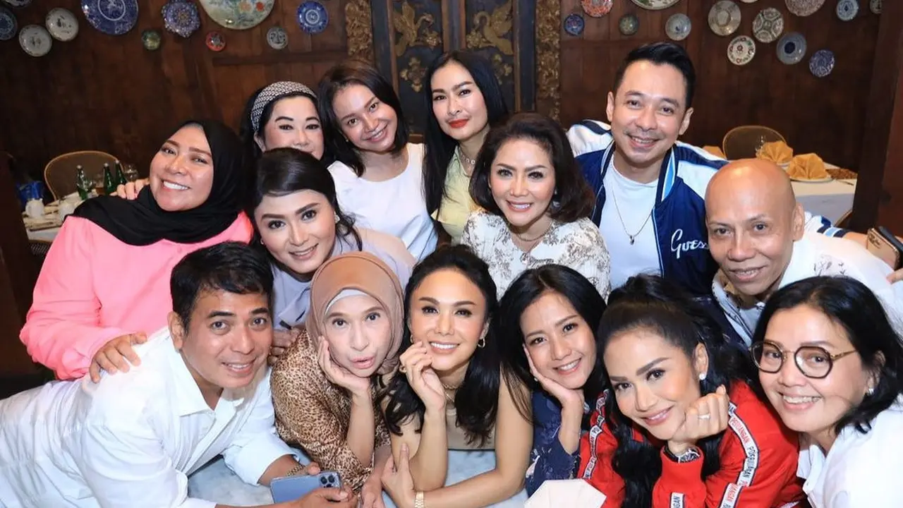 Geng Hey Ladies beranggotakan Krisdayanti, Rossa, Melly Goeslaw dkk