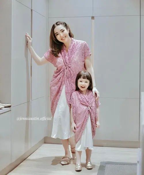 Model dress brokat anak2 top