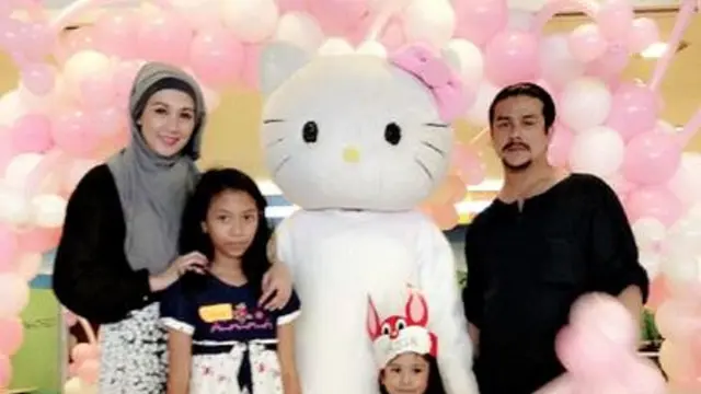 [Bintang] Dina Lorenza