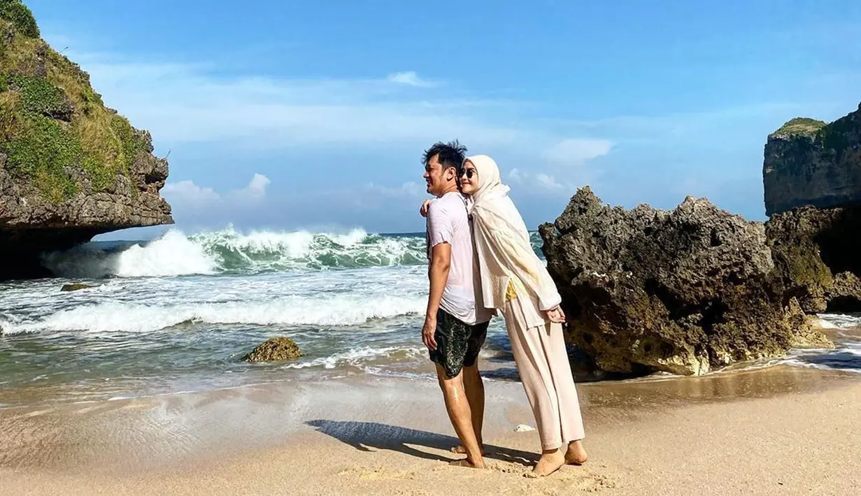 Zaskia Adya Mecca (Instagram/hanungbramantyo)