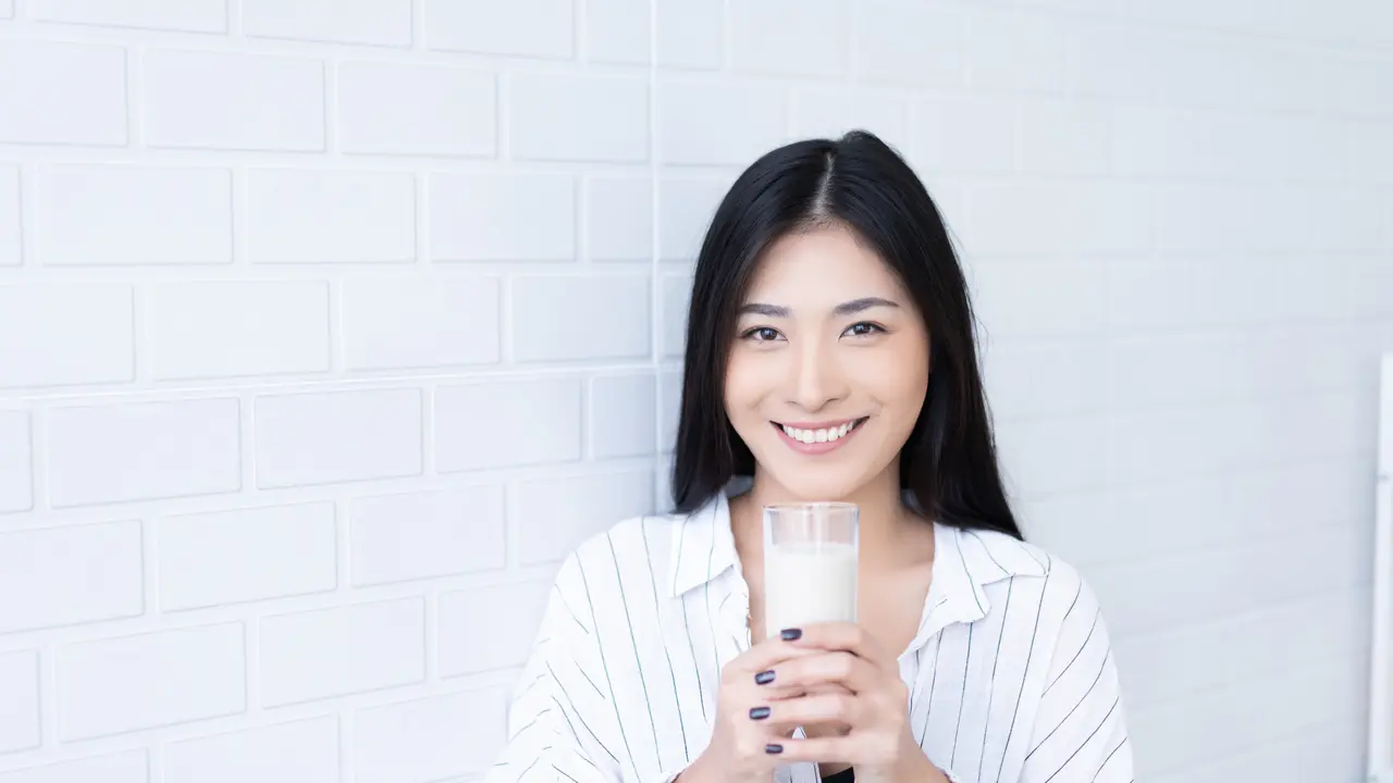 Minum Susu