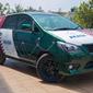Toyota Kijang Innova yang dibawa Abdulla Ibnu Ashraf dan keluarga menuju Piala Dunia 2022 di Qatar (cardekho.com, Instagram/@the_prava)