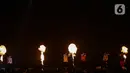 Kaki Kun WayV terkilir saat tampil di acara "Paint The Concert di Thailand" pada Maret 2023. Melalui akun Bubble miliknya, Kun menjelaskan tentang cedera yang dialaminya. (Liputan6.com/Johan Tallo)